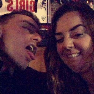 Meet your Posher, Bradley